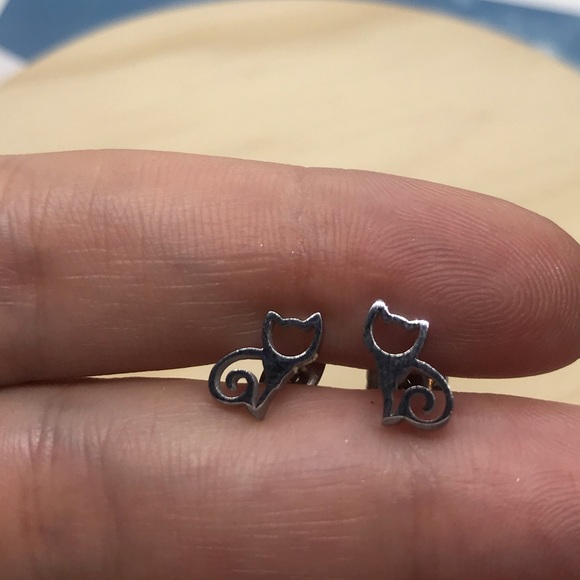 Stainless Steel Cat Stud Earrings - Picture 2 of 3